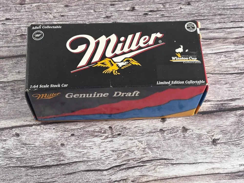 NASCAR Action Racing Collectable Rusty Wallace #2 Miller Genuine Draft Ford 1:64